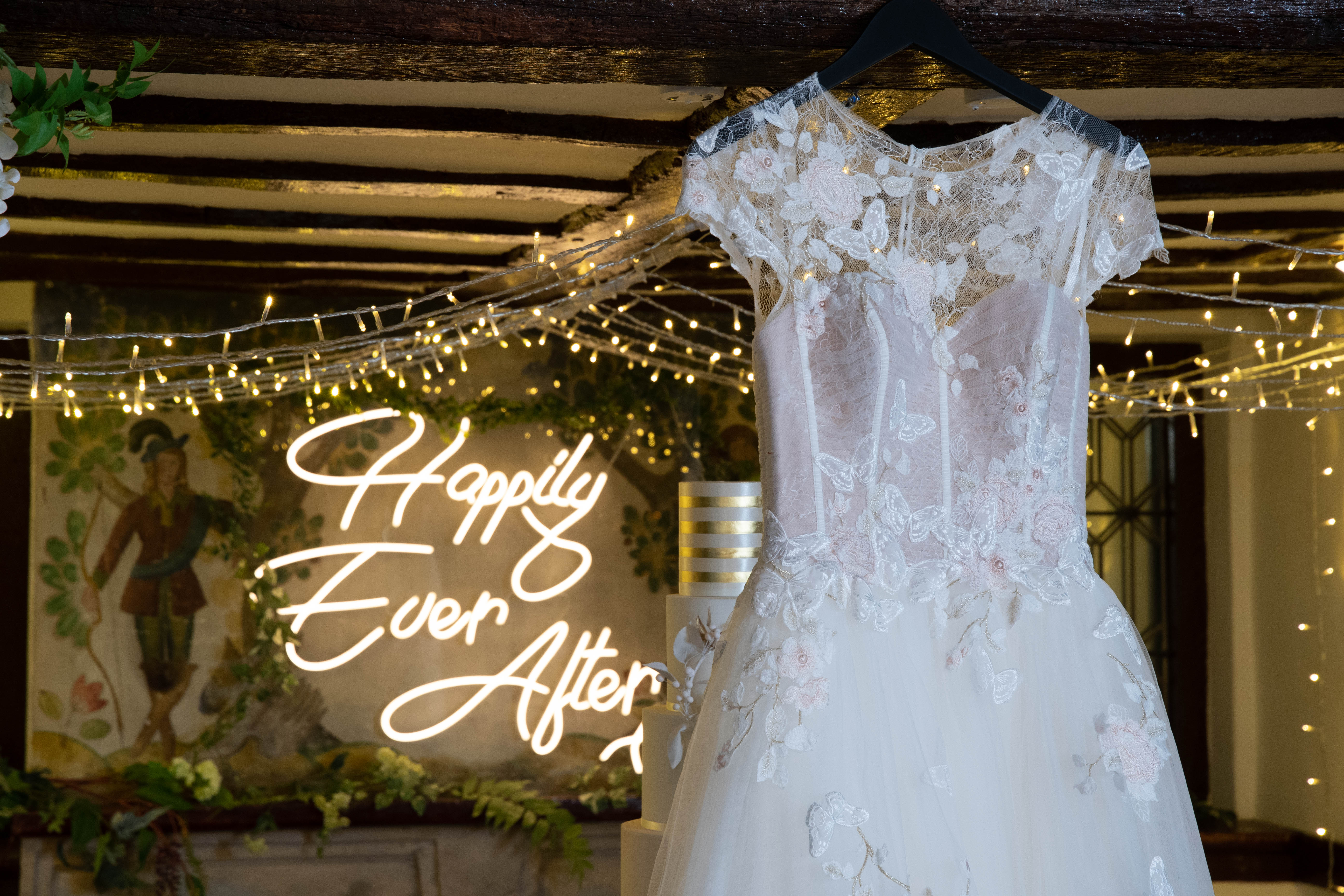 Burford Bridge Wedding - Ella & Laurence Photography